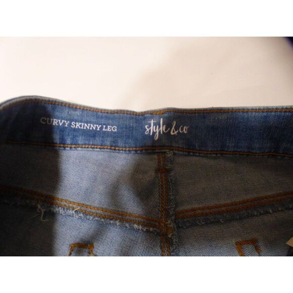 $34.00 BeBop Juniors' Printed Smocked-Waist Linen Blend Shorts, Coral/Tan - Picture 11 of 11